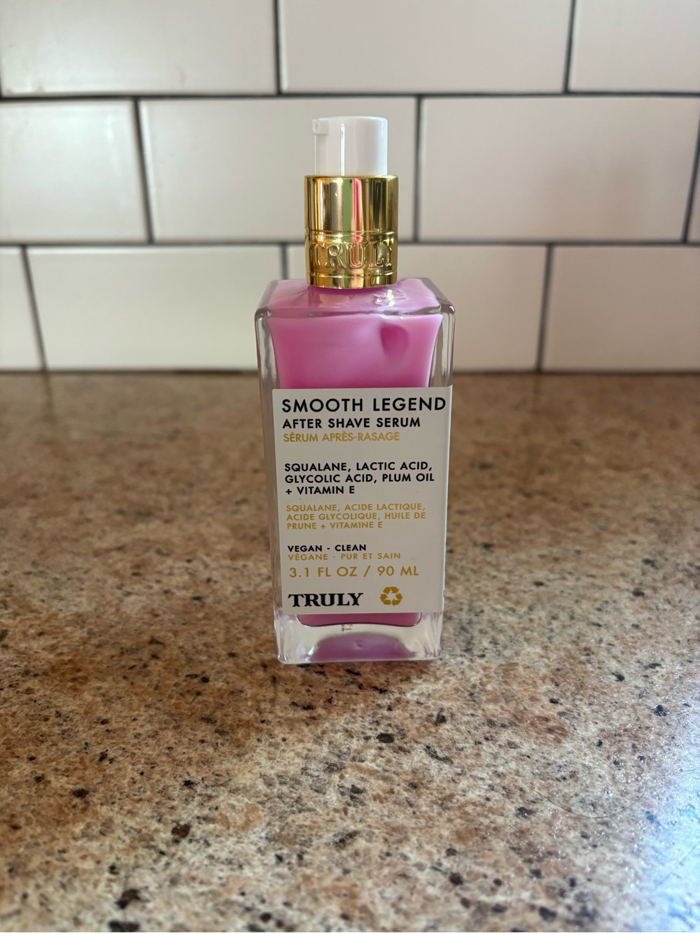 TRULY Smooth Legend After Shave Serum - Pink and Gold Accents